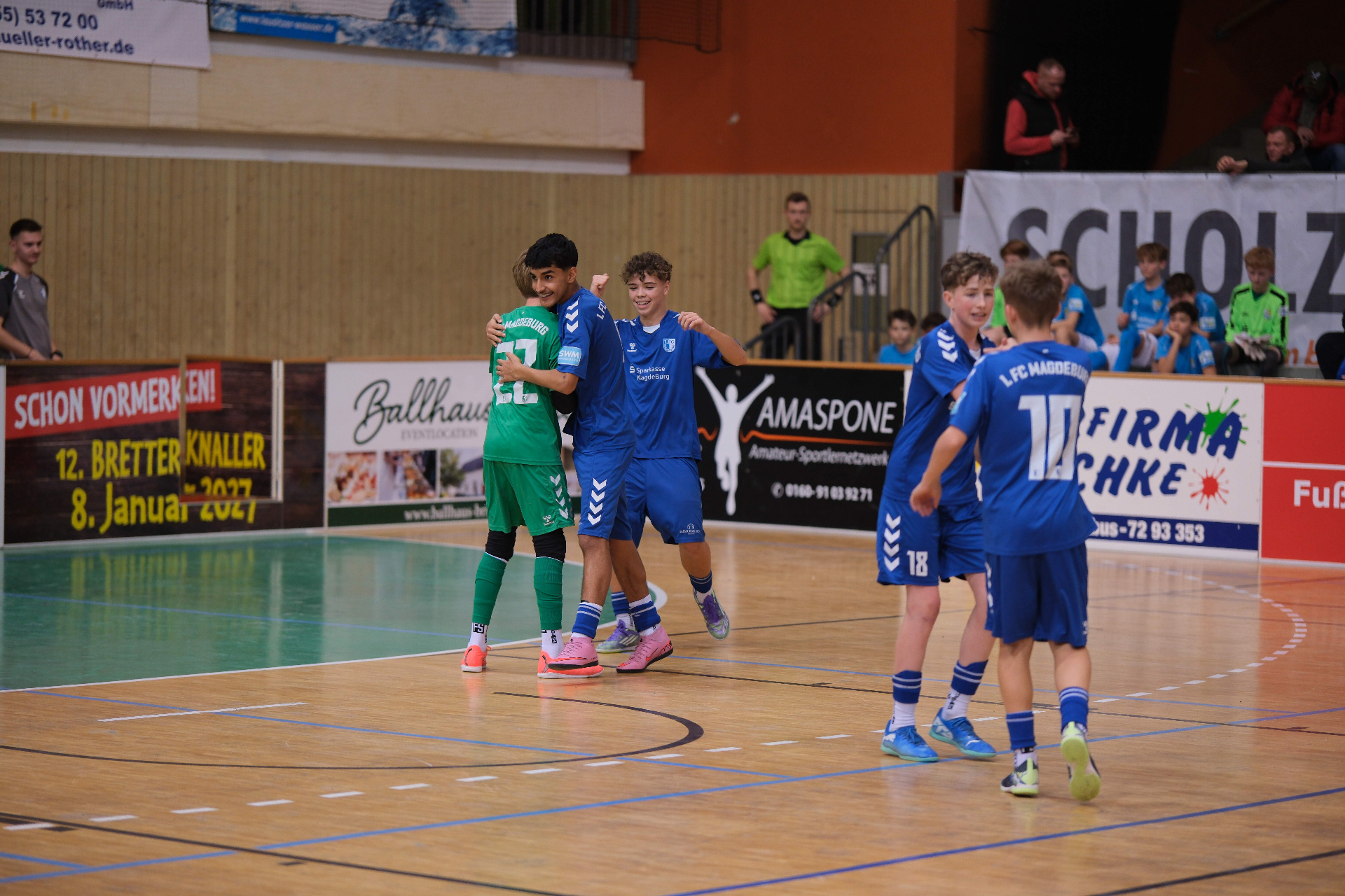Jubel 1. FC Magdeburg im U14 NWLZ Cup